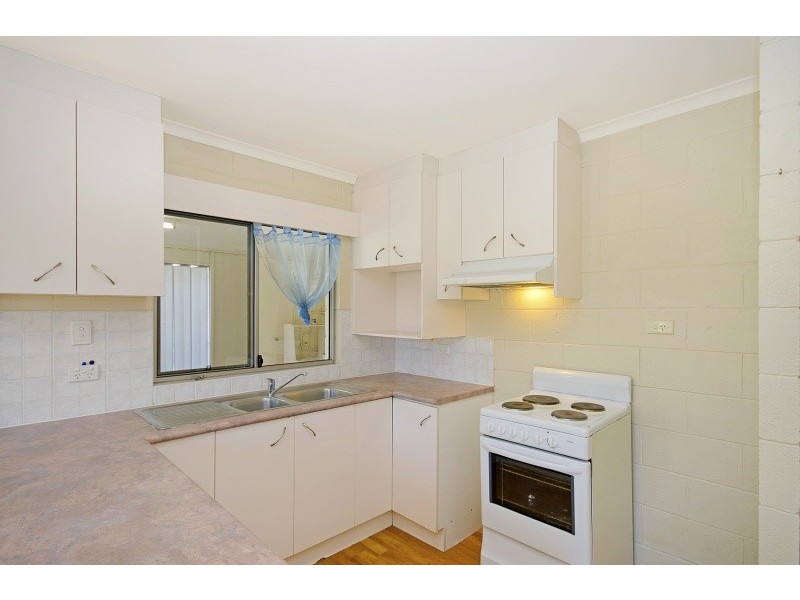 12 Poplar Street, Kirwan QLD 4817