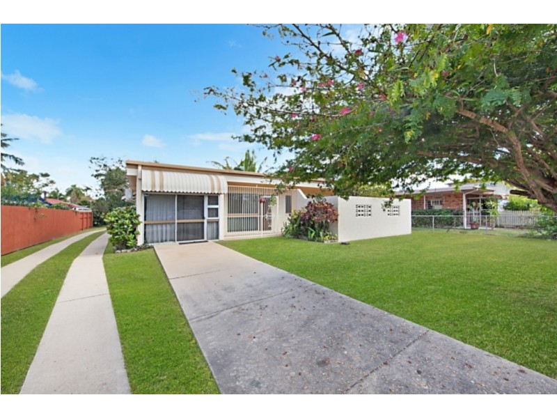 131 Albert Street, Cranbrook QLD 4814