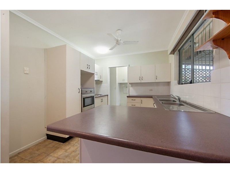 131 Albert Street, Cranbrook QLD 4814