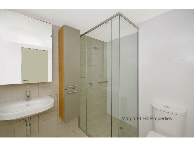 2103/6 Mariners Drive, Townsville City QLD 4810