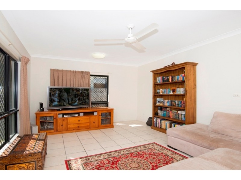 4 Redbank Court, Mount Louisa QLD 4814