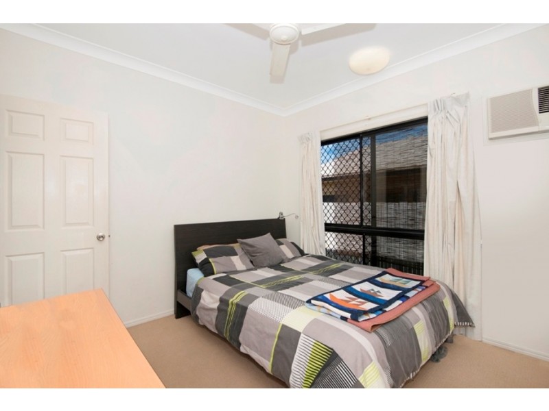 4 Redbank Court, Mount Louisa QLD 4814