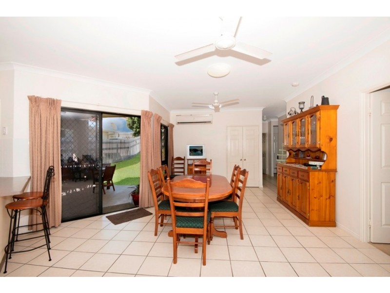 4 Redbank Court, Mount Louisa QLD 4814