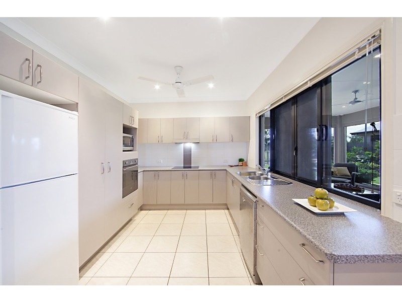 71 Springbrook Parade, Idalia QLD 4811