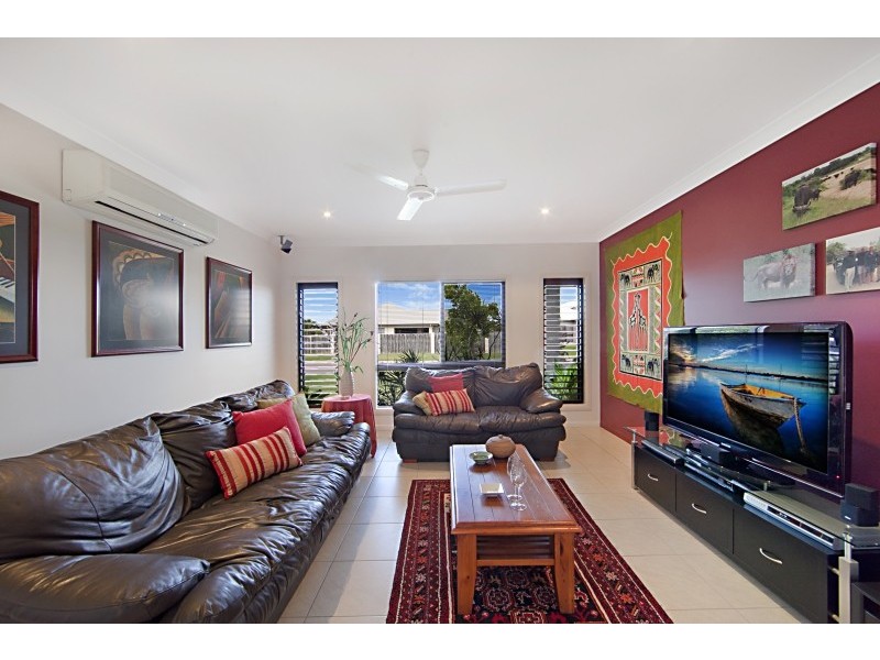 71 Springbrook Parade, Idalia QLD 4811