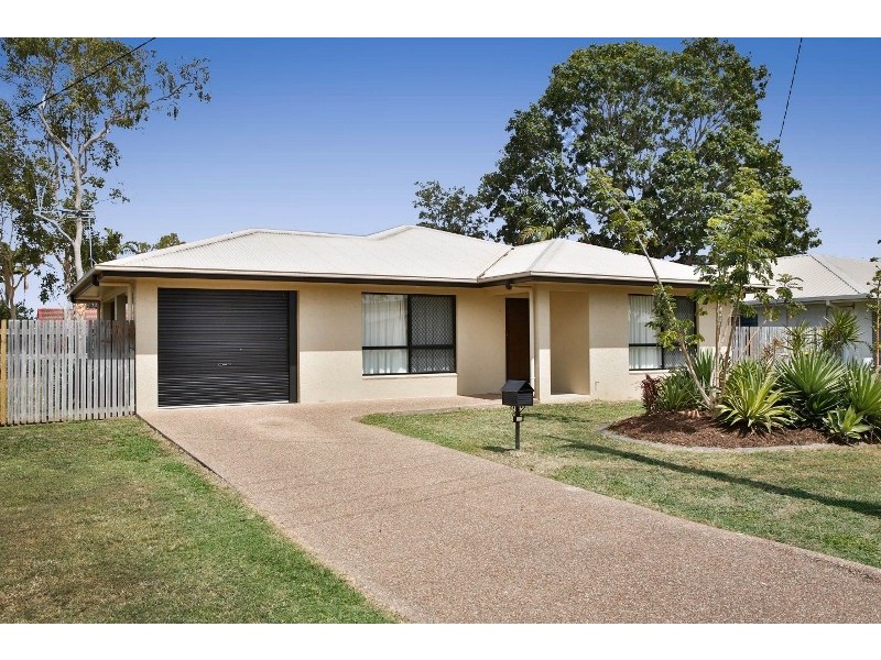 16 Simonsen Court, Kelso QLD 4815