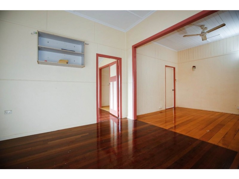 33 French Street, Pimlico QLD 4812