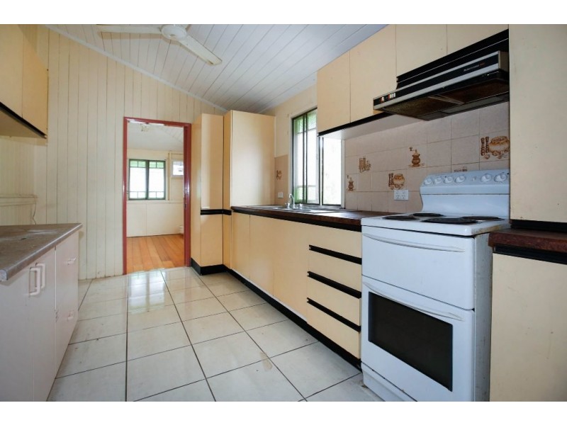 33 French Street, Pimlico QLD 4812