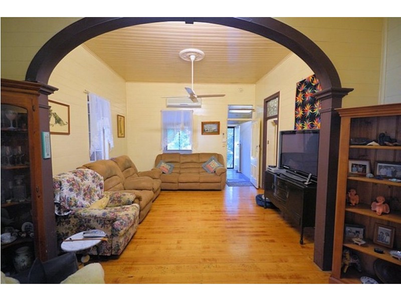 248 Bluewater Drive, Bluewater QLD 4818