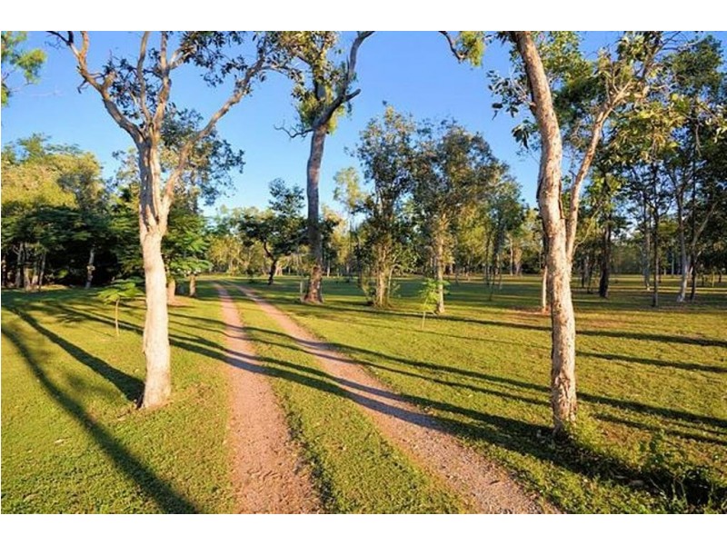 248 Bluewater Drive, Bluewater QLD 4818