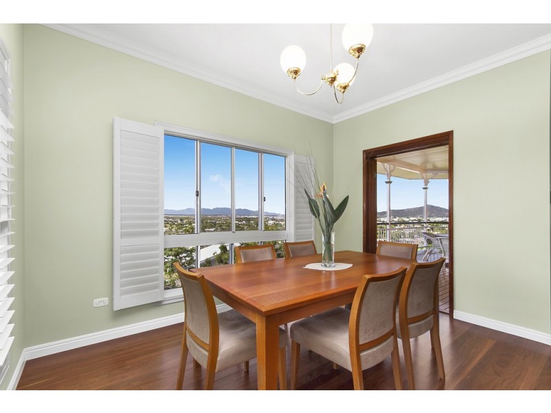 8 Tableland Terrace, Mount Louisa QLD 4814