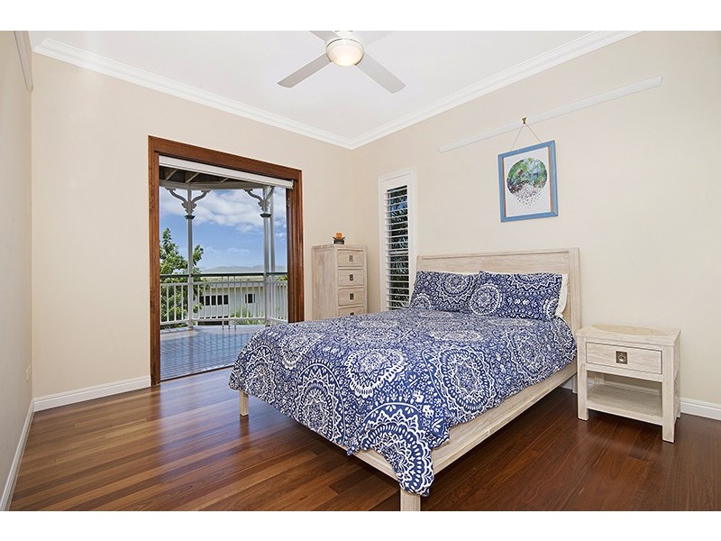 8 Tableland Terrace, Mount Louisa QLD 4814