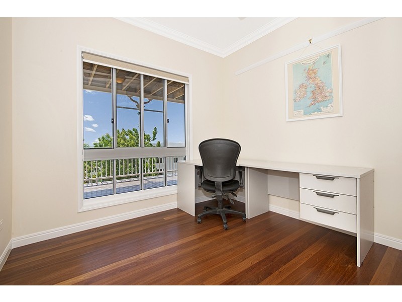 8 Tableland Terrace, Mount Louisa QLD 4814