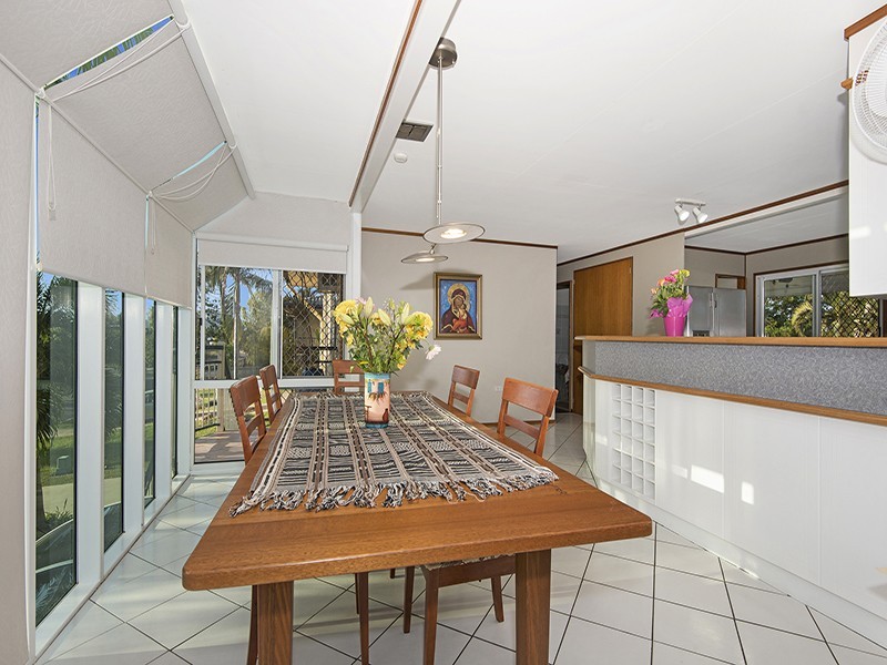 9 Rayleigh, Wulguru QLD 4811