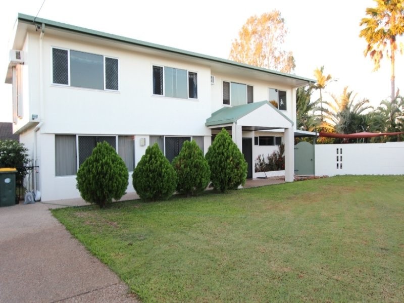 11 Maple Court, Kirwan QLD 4817