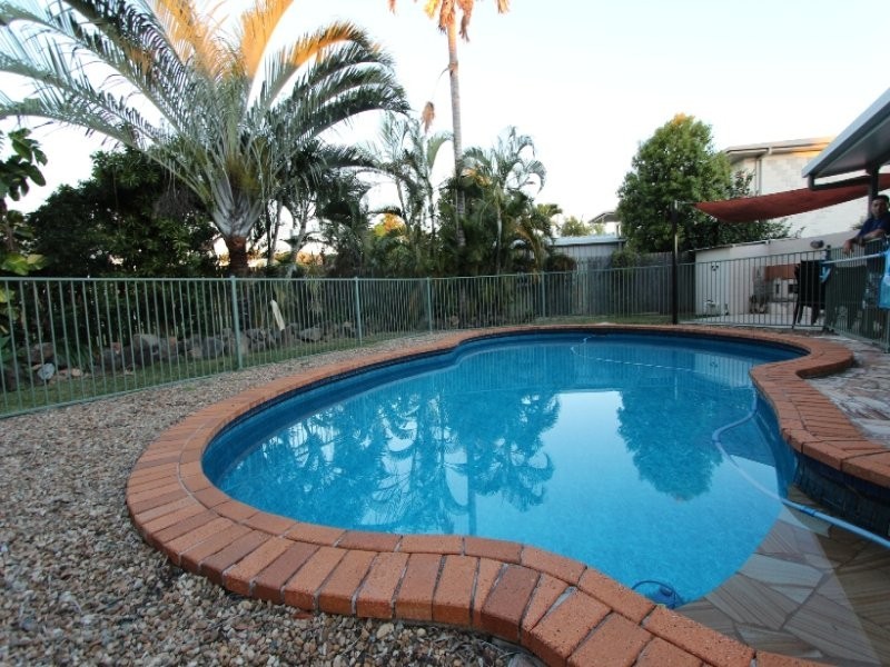 11 Maple Court, Kirwan QLD 4817