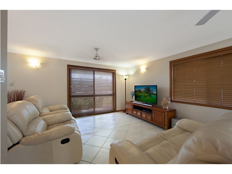 4 Rosecrans Avenue, Kirwan QLD 4817