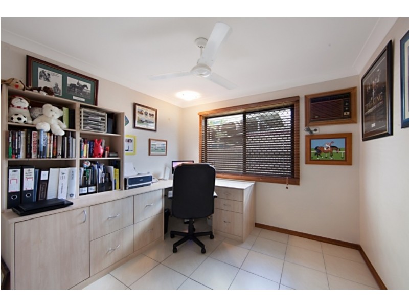 4 Rosecrans Avenue, Kirwan QLD 4817