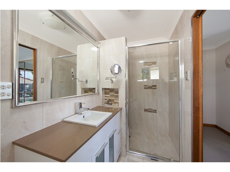 4 Rosecrans Avenue, Kirwan QLD 4817