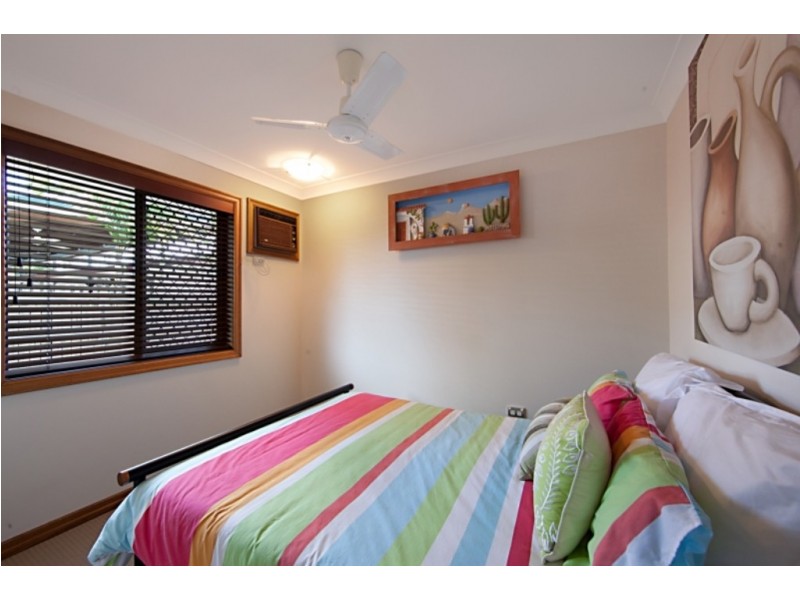 4 Rosecrans Avenue, Kirwan QLD 4817