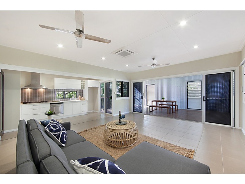 5 Lomax Street, Mysterton QLD 4812