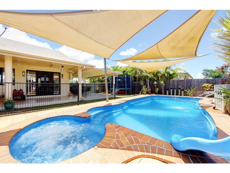 3 Raptor Court, Condon QLD 4815