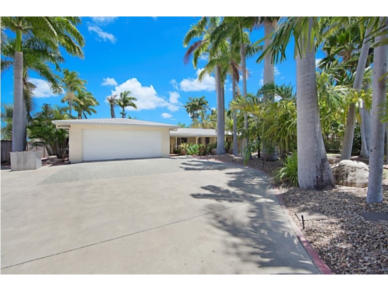 38 Golf Links Drive, Kirwan QLD 4817