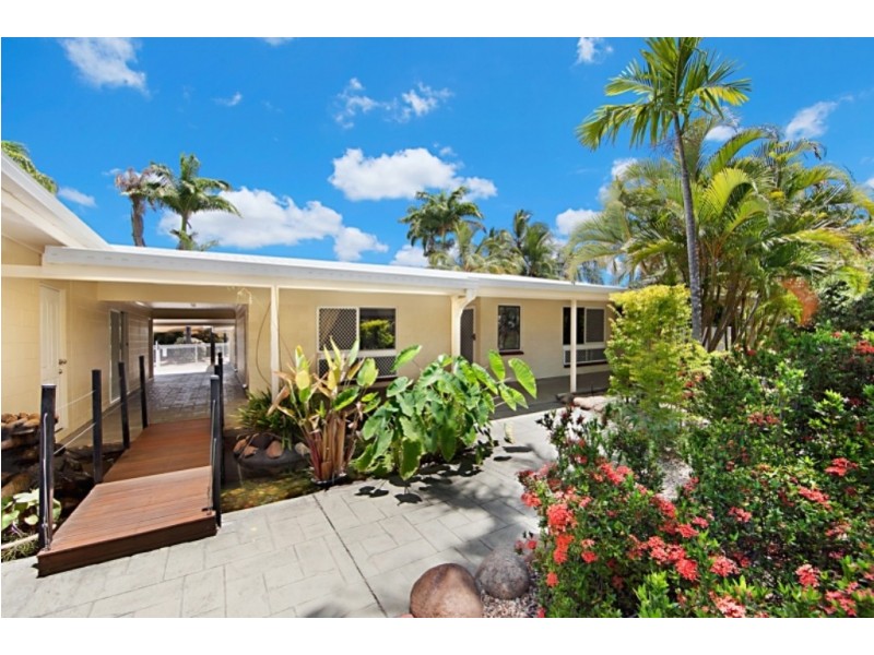 38 Golf Links Drive, Kirwan QLD 4817