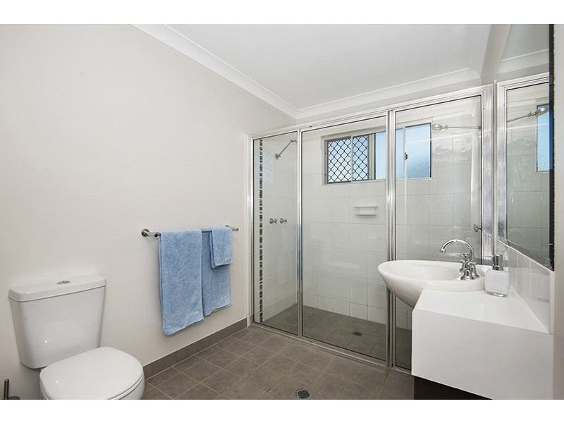 56 Minaret Way, Mount Louisa QLD 4814