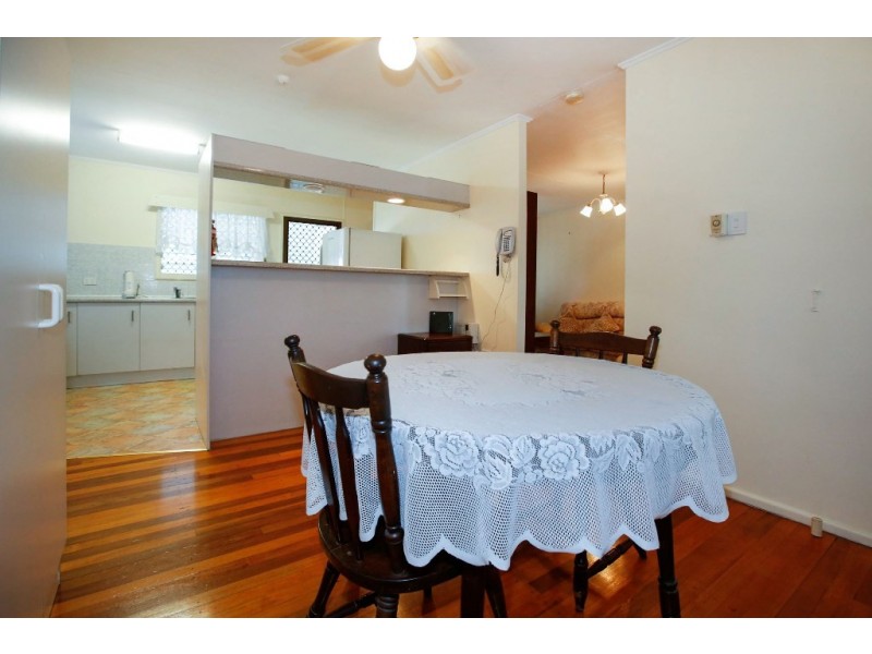 186 Charles Street, Cranbrook QLD 4814