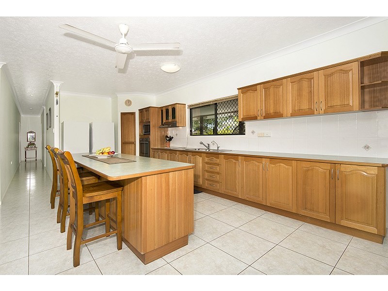 14 Newell Court, Mount Low QLD 4818