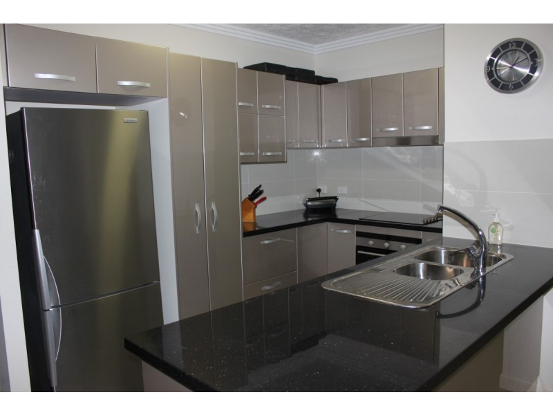 41/ 319 Angus Smith Drive, Douglas QLD 4814