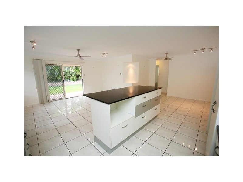 6 Calliope Close, Douglas QLD 4814