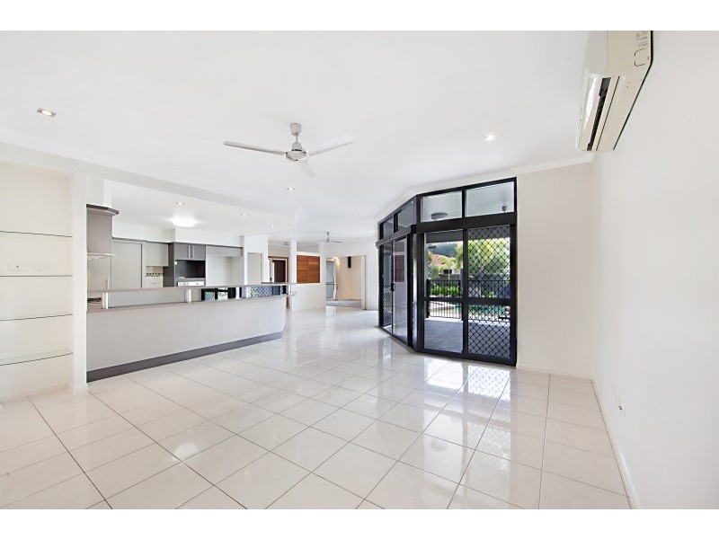 1 Sullivan Place, Kirwan QLD 4817