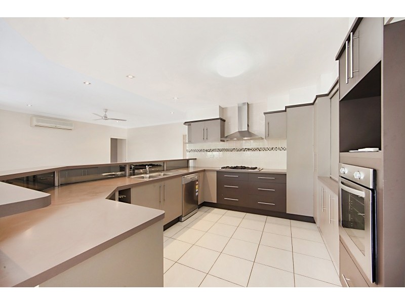 1 Sullivan Place, Kirwan QLD 4817