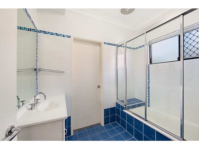 1 Sullivan Place, Kirwan QLD 4817