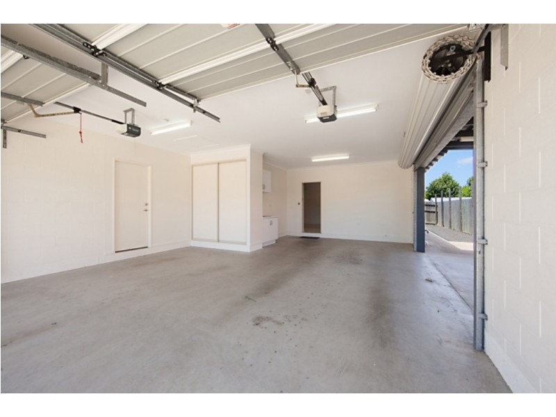 1 Sullivan Place, Kirwan QLD 4817