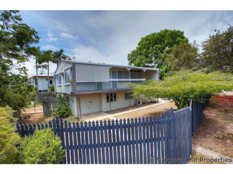 2 Arunta Street, Cranbrook QLD 4814