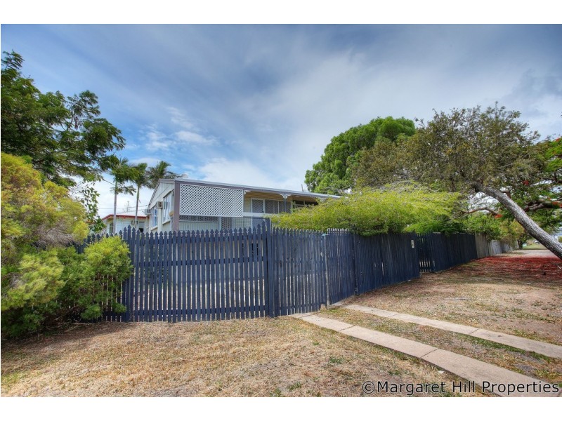 2 Arunta Street, Cranbrook QLD 4814