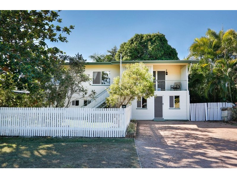 19 Werona Street, Mundingburra QLD 4812