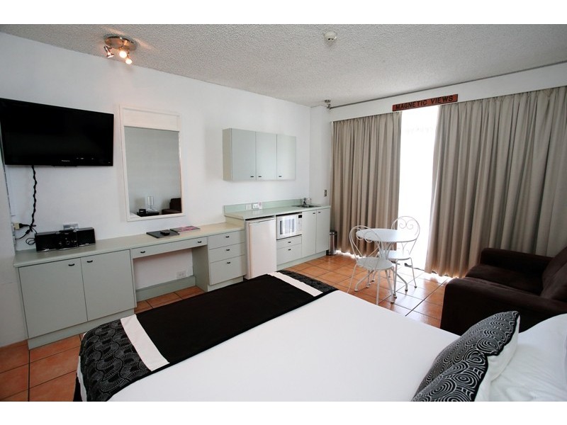 607/75-77 The Strand, North Ward QLD 4810