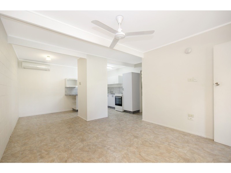 6 Cutler Court, Mount Louisa QLD 4814