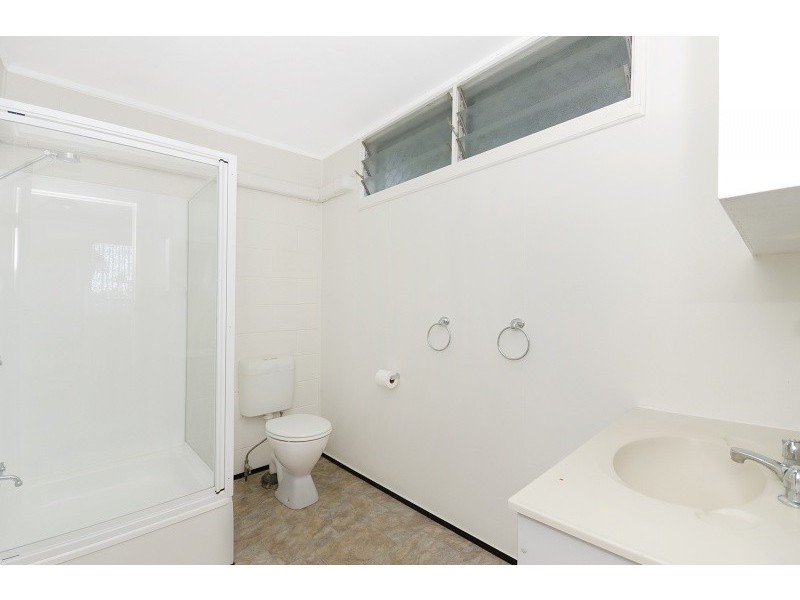 6 Cutler Court, Mount Louisa QLD 4814