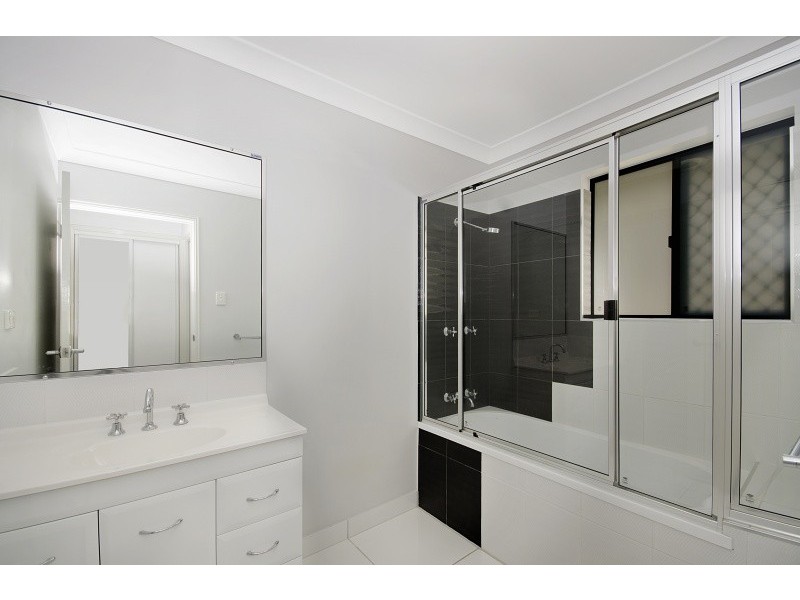 64 Riverbend Drive, Douglas QLD 4814