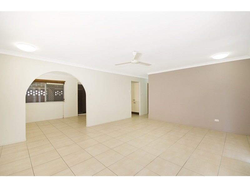 125 Thuringowa Drive, Kirwan QLD 4817