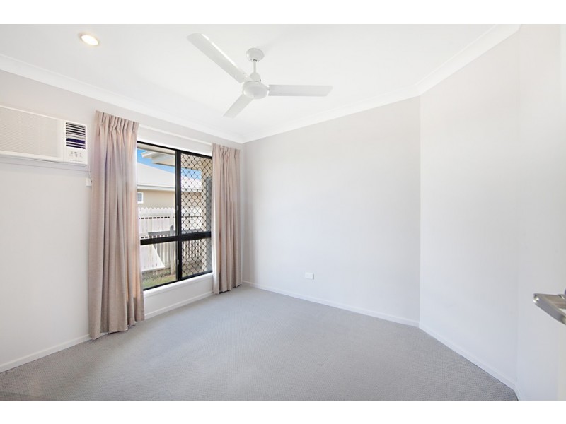 34 Aintree Avenue, Mount Low QLD 4818