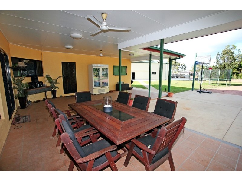 13 Vanessa Court, Rupertswood QLD 4817