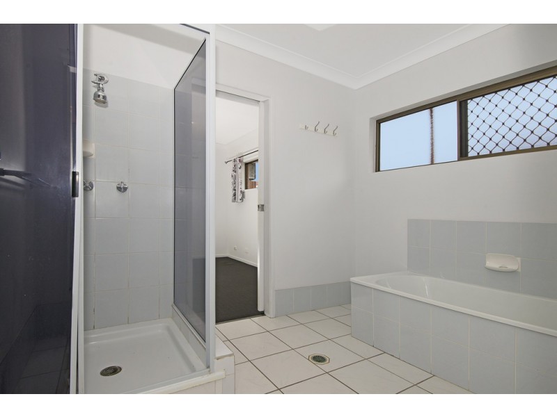 81 Joyce Street, Kirwan QLD 4817