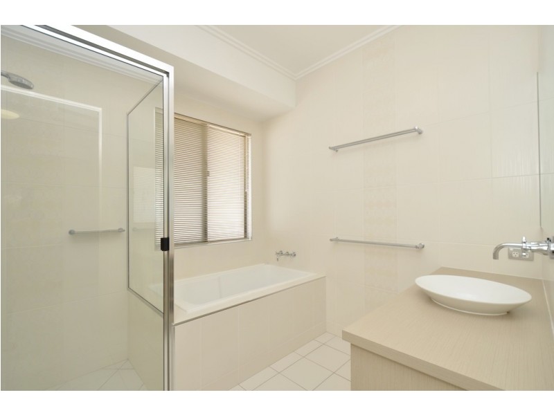 11 Brush Cherry Street, Mount Low QLD 4818