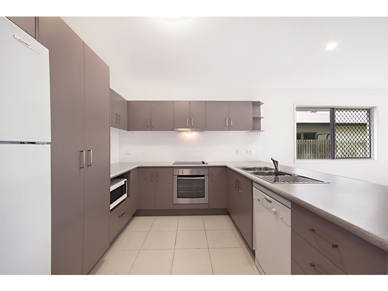 127 Daydream Circuit, Burdell QLD 4818